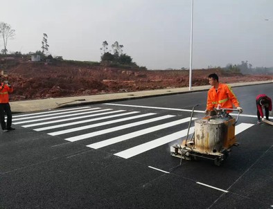 佳木斯道路交通标线施工现场